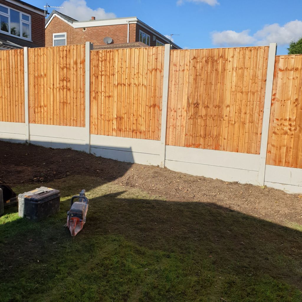 8ft fencing - Advanced Fencing and Gates